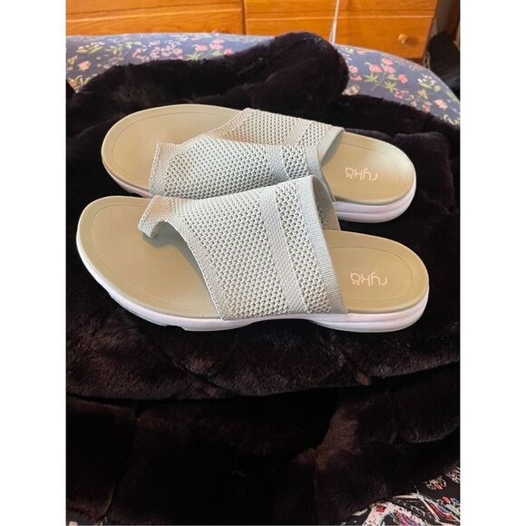 Ryka Womens Light Green Fabric Knit Margo Toe Ring Slip On Sandal Size 7 - Picture 1 of 14